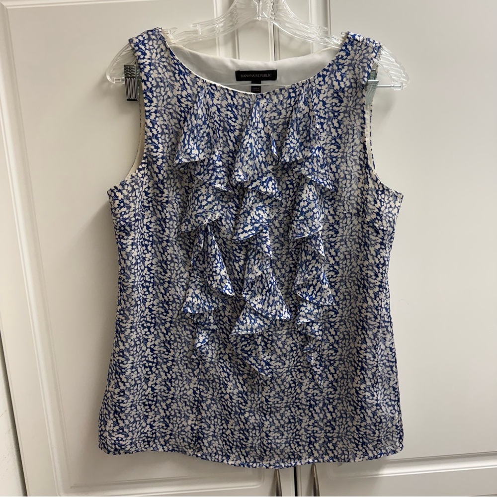Banana Republic Ruffle Front Sleeveless Blouse Small Blue White